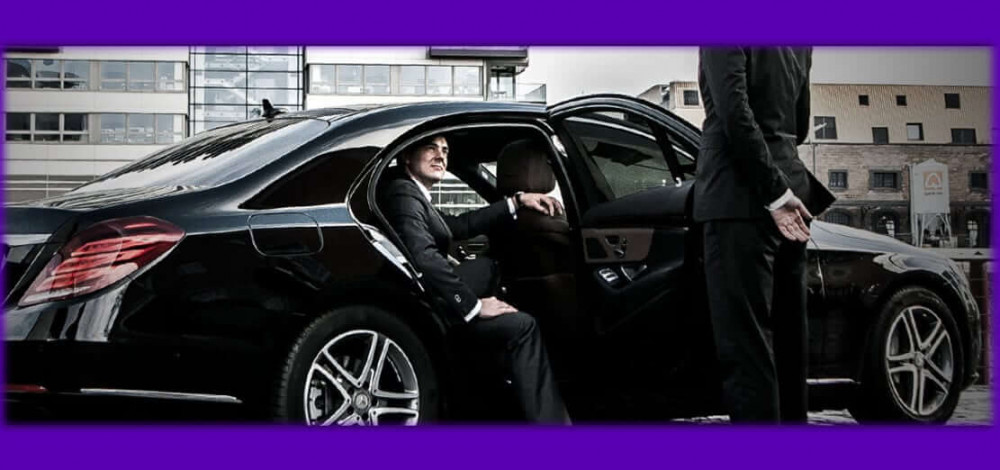 luxury car hire with chauffeur service london