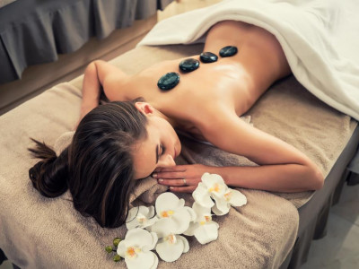 Relaxing Massage By Lirio Therapy image