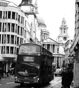 Take a tour of London... on a budget image