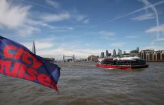 Londonist Afloat: Totally Thames Quiz on a Boat image