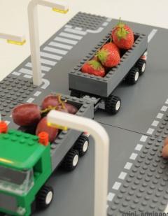 Mini-Engineers LEGO image