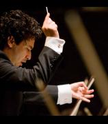 London Philharmonic Orchestra: Orozco-Estrada conducts Dvo&#345;ák and Mahler  image