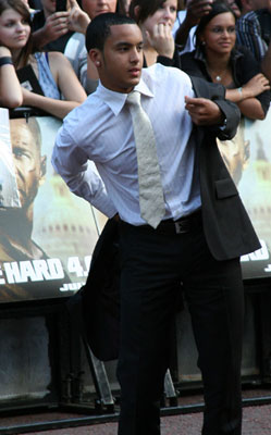 Theo Walcott, Die Hard 4 London Premiere