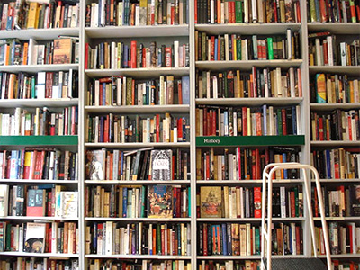 Visit an old-fashioned bookshop picture