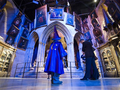 Go behind-the-scenes of Harry Potter image