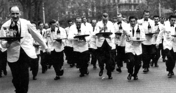 See the Hyde Park Waiters' Race picture