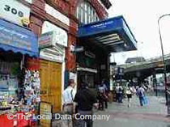 Edgware Road Newsagent image