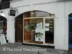 Allan Hairdressers image