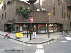 Opera Opera Opticians image