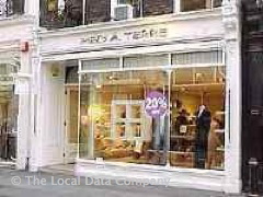Pied A Terre image