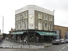 Golborne House image