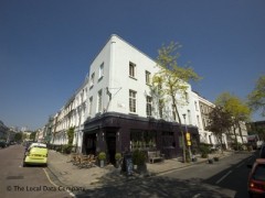 The Queens Tavern image