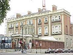 Cafe Bagatelle image