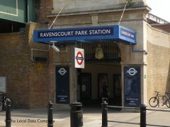 Ravenscourt Park Underground Station image