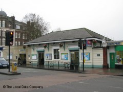 Streatham Hill Railway Station image