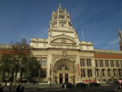 The V & A Shop image
