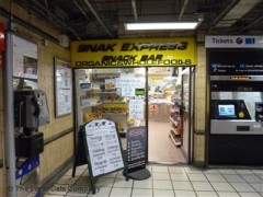 Snak Express image