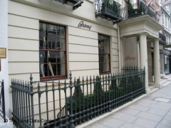 Brioni image