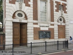 Hauser And Wirth image