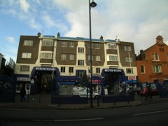 J & J Beauty Salon image