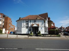 Barnard & Levit Optometrists image