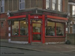 Starskys Barbers Hut image