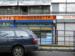 Laundrette image