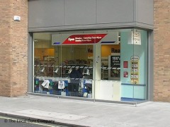 Tesco Express image