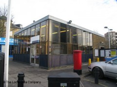 Stoke Newington Station image