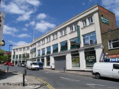Travis Perkins image
