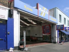 Kwik Fit image