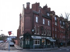 Rose & Crown image