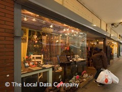 Footpath Candles & Crafts image