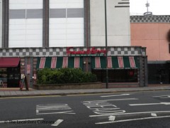 Frankie & Benny's image