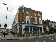 Uplands Tavern image