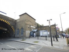 Bethnal Green Station image