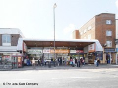 Dalston Kingsland Railway Station image