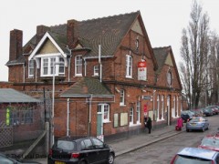 Streatham Common Station image