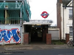 Dollis Hill Station image