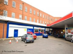Tesco Express image