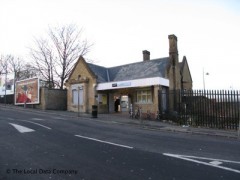 Plumstead Station image