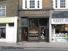 R Hunter image
