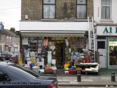 V H Homes Builders Merchants image