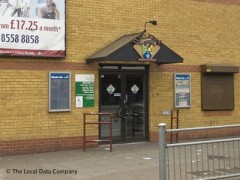 Plum Tree Centre image