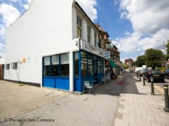 Loony's Cafe image