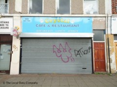 Crystal Cafe image
