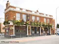 Bricklayers Arms image