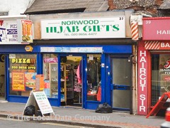 Norwood Hijab Gifts image