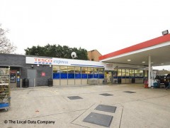 Tesco Express image