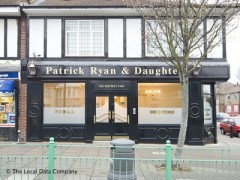 Patrick Ryan & Daughter image
